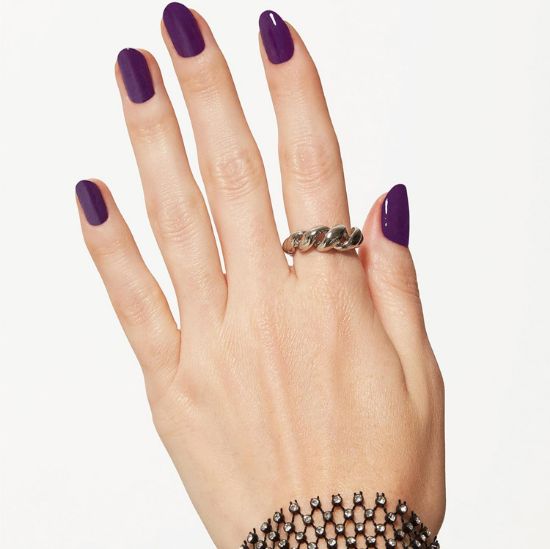 Picture of essie Salon-Quality Nail Polish, Vegan, Fall 2023, Dark Purple, Underground Ball, 0.46 fl oz