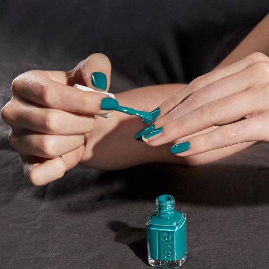 Picture of essie Nail Polish, Salon-Quality Green Nail Polish, UnGuilty Pleasures, Vegan, UnGuilty Pleasures, 0.46 fl oz