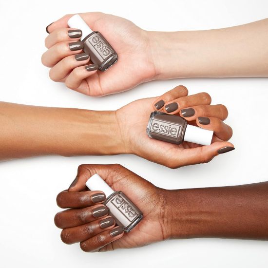 Picture of essie Salon-Quality Nail Polish, 8-Free Vegan, Winter 2022, Warm Gray, Sleigh It, 0.46 oz